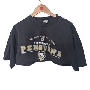 Lee Vintage Y2K DIY Black Cropped Pittsburgh Penguins Hockey T-Shirt Size Large